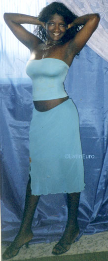 Date this stunning Brazil girl Vera from RIO DE JANEIRO B7349