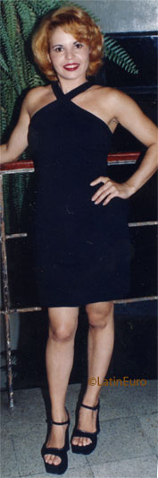 Date this happy Brazil girl Luzinalva from RECIFE B7422
