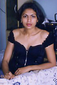 Date this attractive Brazil girl Kristiina from MANAUS B7445