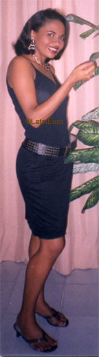 Date this nice looking Brazil girl Maria from JABOATAO B7461