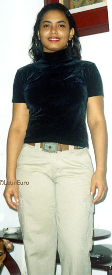 Date this funny Brazil girl Rosemeire from RIO DE JANEIRO B7646