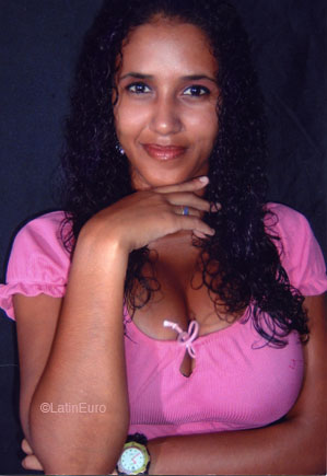 Date this cute Brazil girl Luana from RECIFE B7809