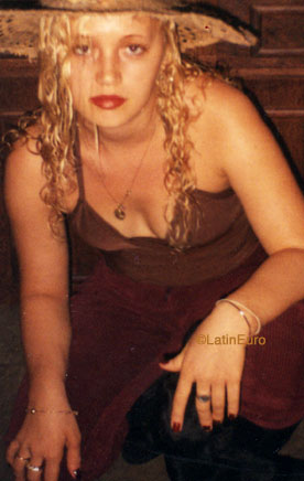 Date this lovely Brazil girl Evania from VALADARES B7820