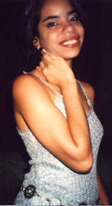 Date this cute Brazil girl Kelline from SAO PAULO B7828