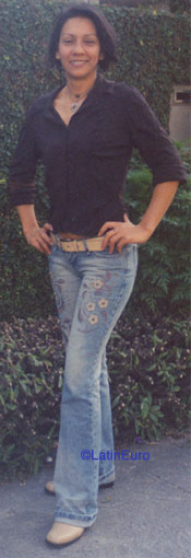 Date this attractive Brazil girl Maria from SAO PAULO B7856