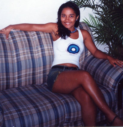 Date this exotic Brazil girl Serleide from ITABUNA B7877