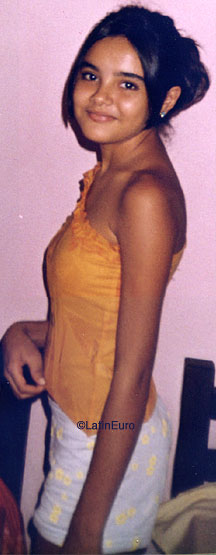 Date this lovely Brazil girl Fabricia from JARDIM DE PIRANHAS B7893