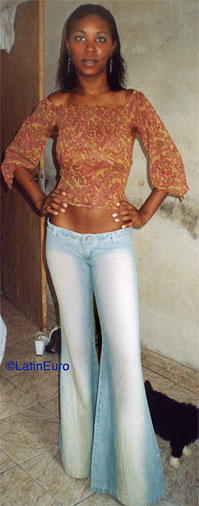 Date this good-looking Brazil girl Gladys from SAO PAULO B7933