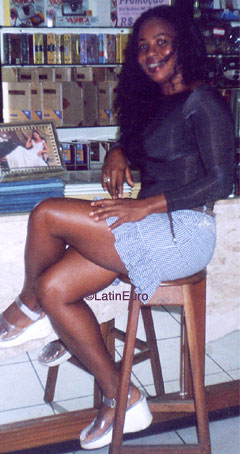 Date this voluptuous Brazil girl Jacilia from SALVADOR B7976