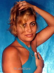 Date this cute Brazil girl Maria from RIO DE JANEIRO B8123