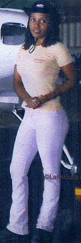 Date this exotic Brazil girl Esdria from SAO VICENTE B8217