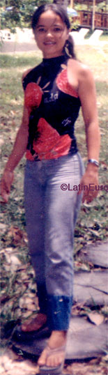 Date this nice looking Brazil girl Maria from SANTAREM B8230