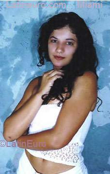 Date this georgeous Brazil girl Vanessa from CAMPO GRANDE B8307