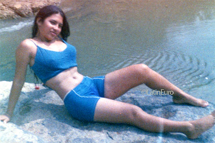 Date this pretty Brazil girl Cleide from BARUERI B8753