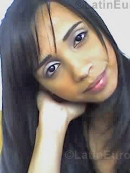 Date this cute Brazil girl Ana from Belo Horizonte B905