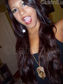 Date this athletic Brazil girl Andreia from Porto Velho B972