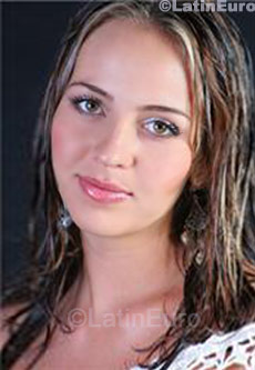 Date this nice looking Colombia girl Paula from Medellin C8124