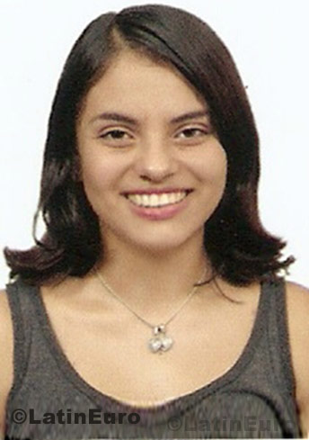 Date this hard body Colombia girl Miladys from Santa Marta C8629