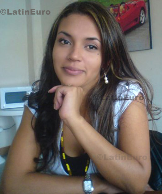 Date this cute Colombia girl Helent from Envigado C8636