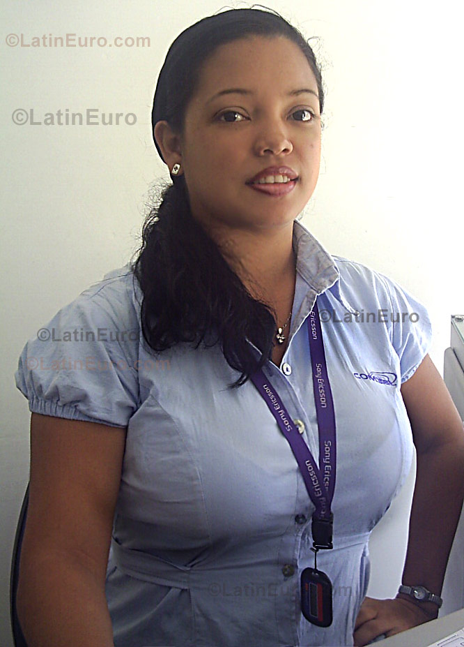 Date this funny Colombia girl Belkis from Barranquilla C8826