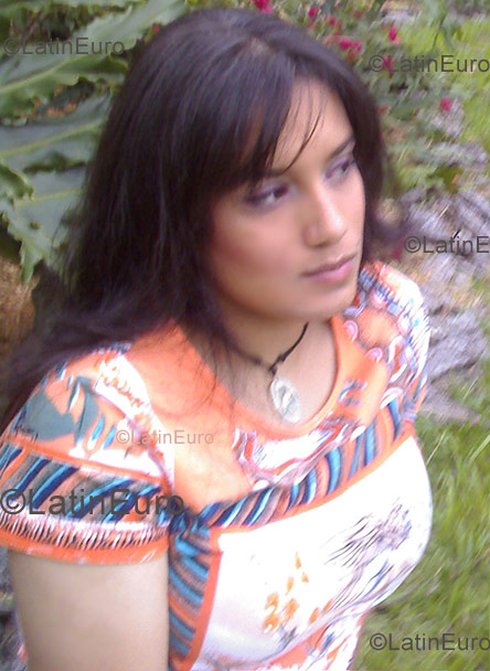 Date this cute Colombia girl Juliana from Medellin C8896