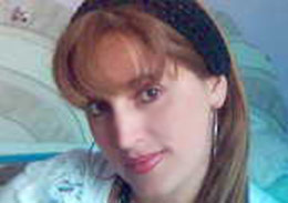 Date this foxy Colombia girl Esperanza from Bogota C8931