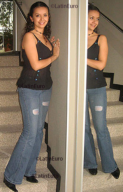 Date this passionate Colombia girl Maria- from  C8741