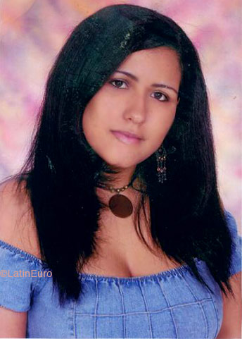 Date this charming Colombia girl Duleyman from Cali C9353