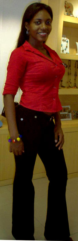 Date this attractive Colombia girl Leidys from Cartagena C9413