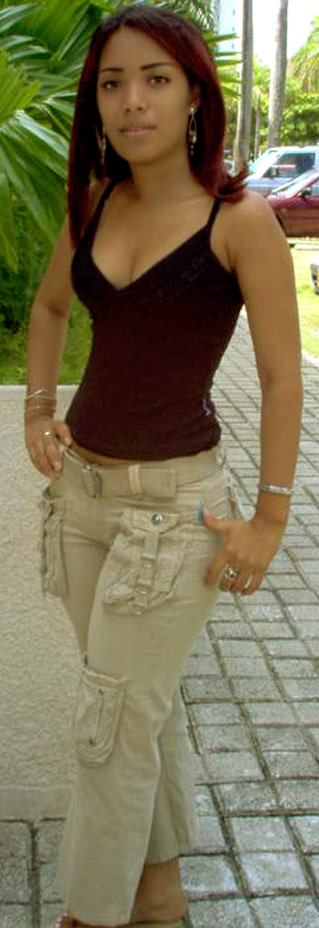 Date this sensual Colombia girl Jailin from Cartagena C9421