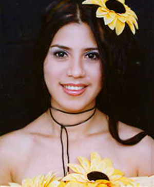Date this attractive Colombia girl Karol from Barranquilla C9484