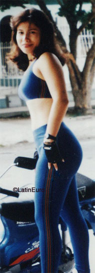 Date this stunning Colombia girl Lourdes from Barranquilla C9883