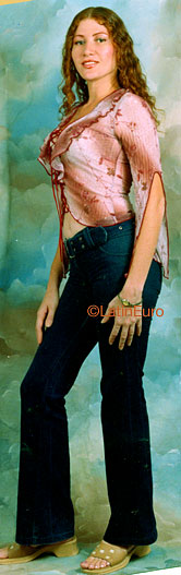 Date this foxy Colombia girl Angela from Barranquilla C9892
