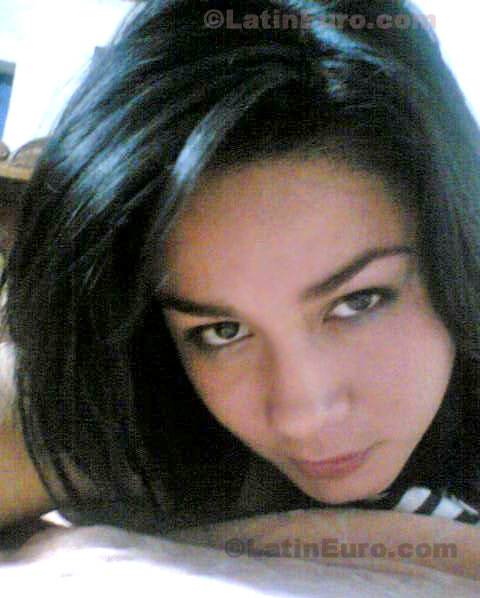 Date this lovely Peru girl Karen from Bagua Grande N-1147