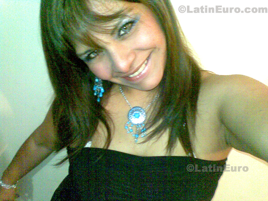 Date this exotic Peru girl Vanessa from Lima N-1151