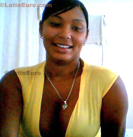 Date this young Dominican Republic girl Nathaly from Santo Domingo N-1154