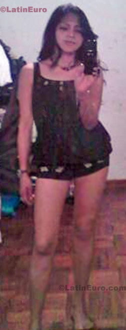 Date this young Any Country girl Pily from Lima N-1241