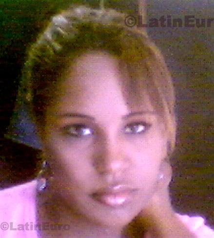 Date this sensual Dominican Republic girl Jhoanna from Santiago N-1253