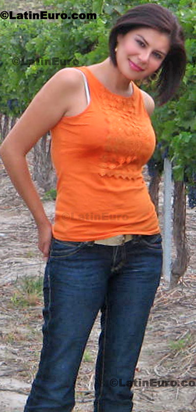Date this exotic Any Country girl Karina from Saltillo N-1359