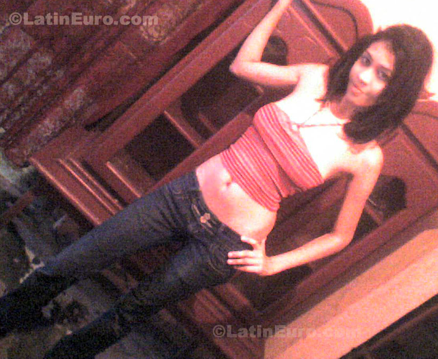 Date this cute Dominican Republic girl Pamela from San Cristobal N-1419