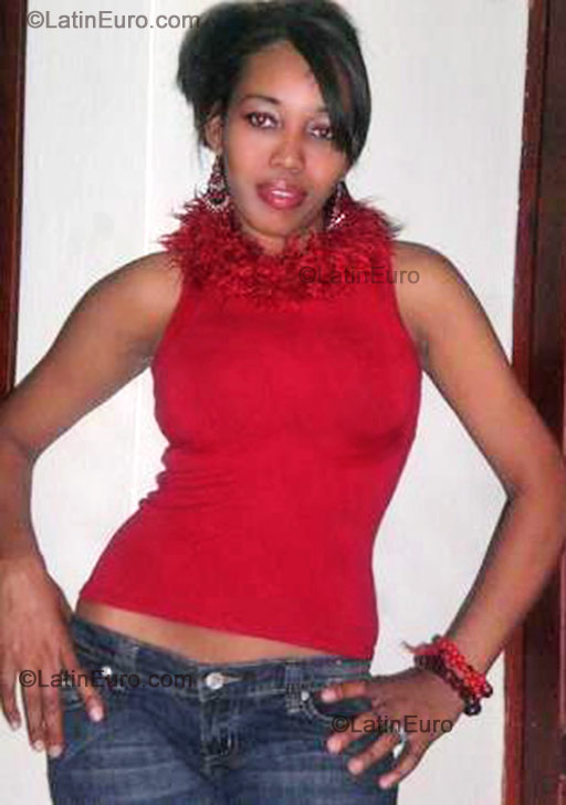Date this hard body Dominican Republic girl Jacqueline from Santiago N-1550