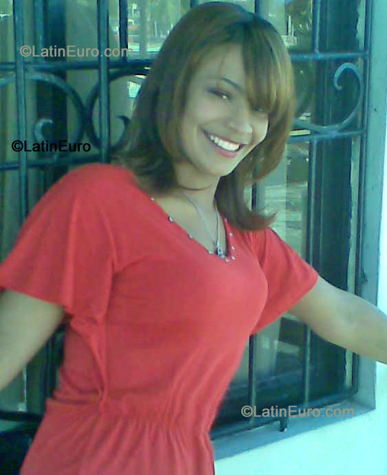 Date this cute Dominican Republic girl Altagracia from La Romana N-1556