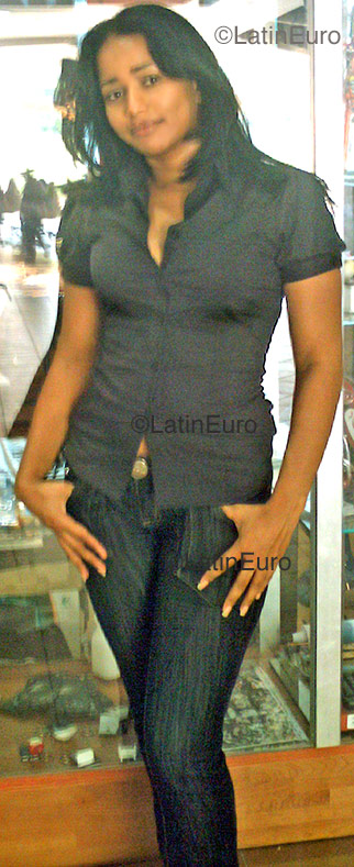 Date this cute Dominican Republic girl Paloma from Santiago N-217