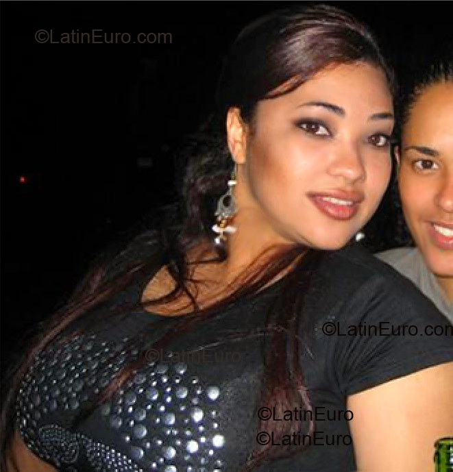 Date this beautiful Dominican Republic girl Rosinin from Santiago N-23