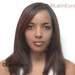 Date this fun Dominican Republic girl Drailis from Santo Domingo N-274