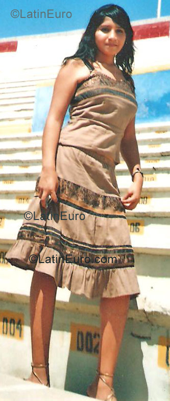 Date this nice looking Peru girl Tatiana from  N-321
