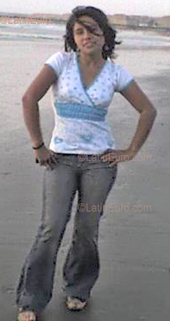 Date this athletic Peru girl Rosmery from  N-332