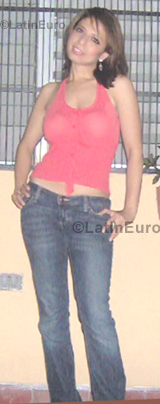 Date this beautiful Any Country girl Norma from Tegucigalpa N-621