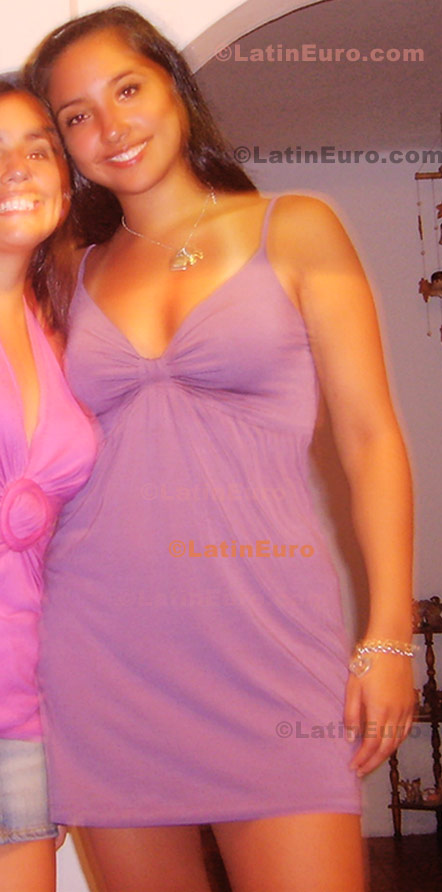 Date this beautiful Peru girl Carla from Lima N-837