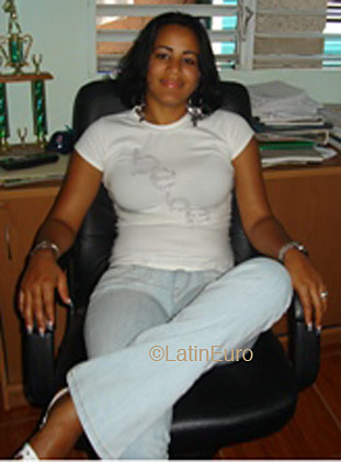 Date this beautiful Dominican Republic girl Denisse from Santo Domingo N1246
